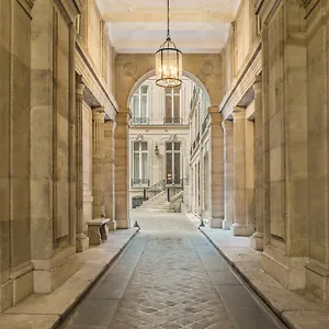 5* Otel Alfred Sommier
